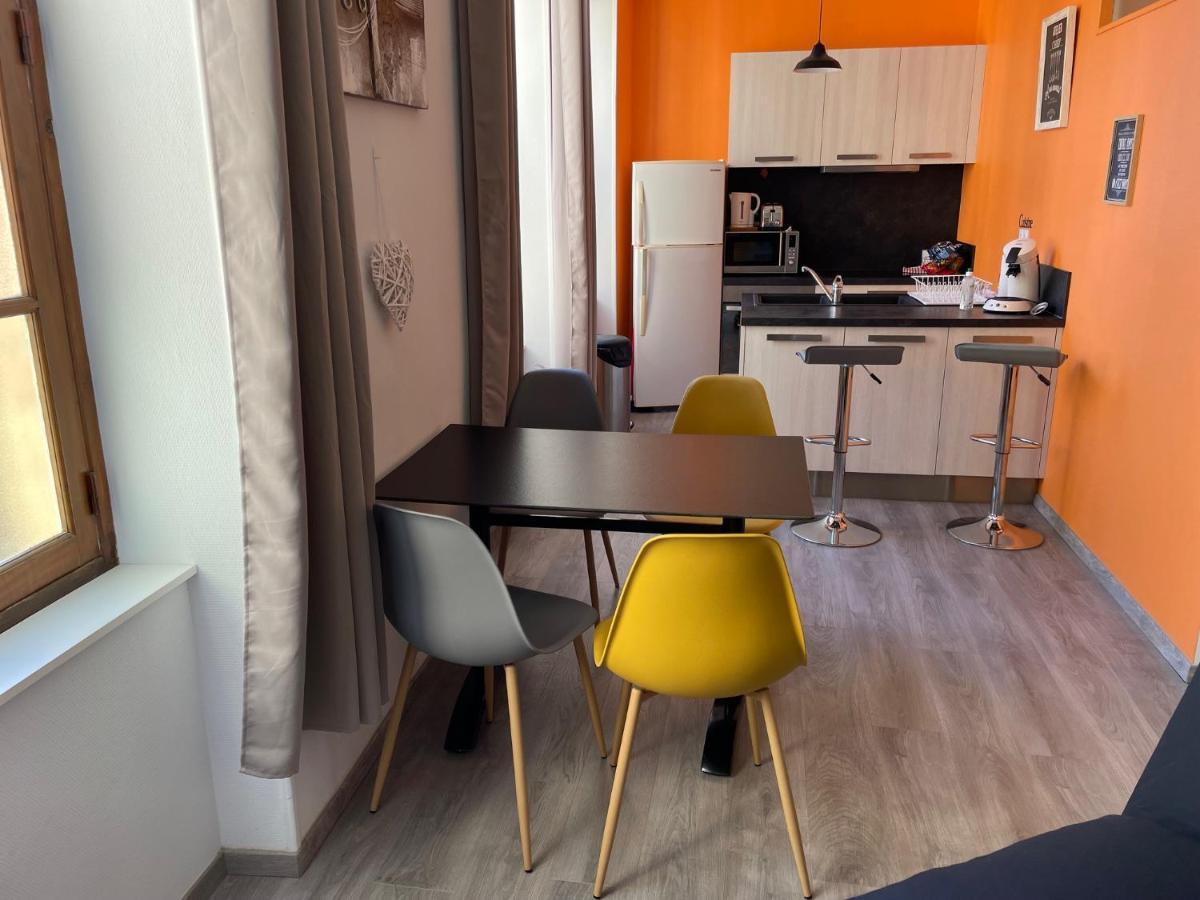 Millau Superbe Studio 35M2 Centre Ville Calme Et Ajoure Dış mekan fotoğraf
